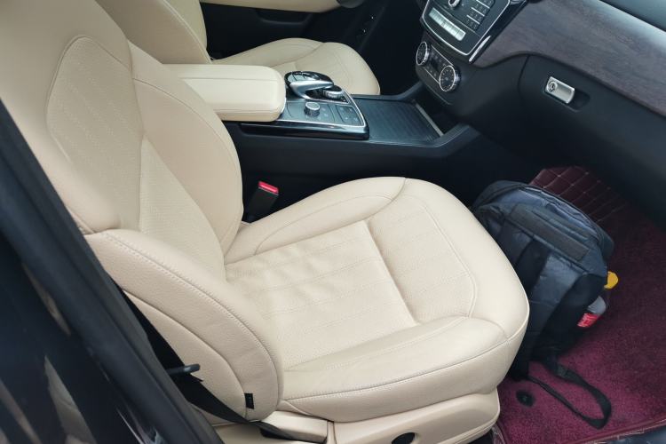 Used Mercedes-Benz GLS-Class 2016 GLS 450 Middle East version
