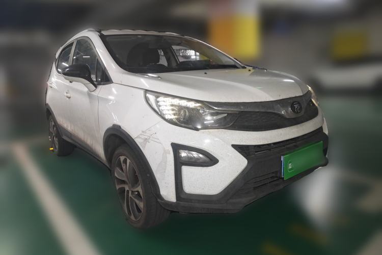 Used BYD Yuan 2017 1.5L Manual Cool Connect Model
