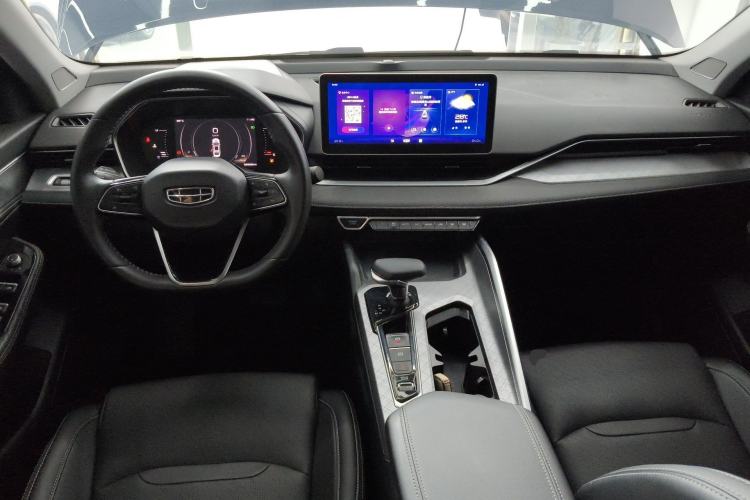 Used Geely Auto Preface 2021 2.0TD Luxury Version Center Console