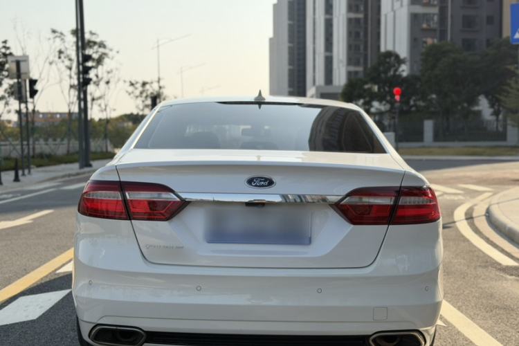 Used Ford Taurus 2018 EcoBoost 245 Premier Edition China V Standard