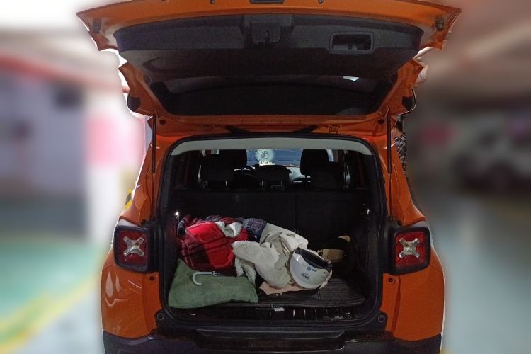 Used Jeep Renegade 2016 1.4T Automatic Jingneng Edition Trunk