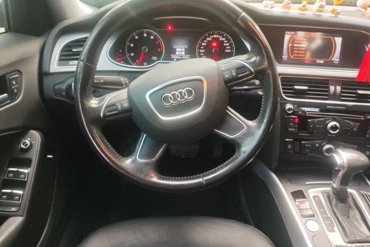 Used Audi A4L 2016 30 TFSI Collector's Edition Automatic Comfort Model
