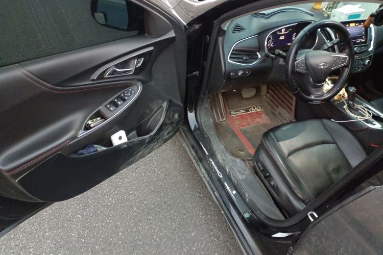 Used Chevrolet Malibu XL 2019 Redline 550T Automatic RuiLian Edition Driver Seat