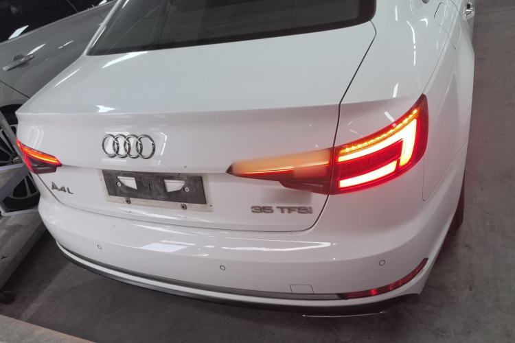 Used Audi A4L 2019 35 TFSI Ambition China VI