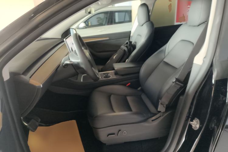 Used Tesla Model Y 2021 Standard Range Rear-Wheel Drive Version
