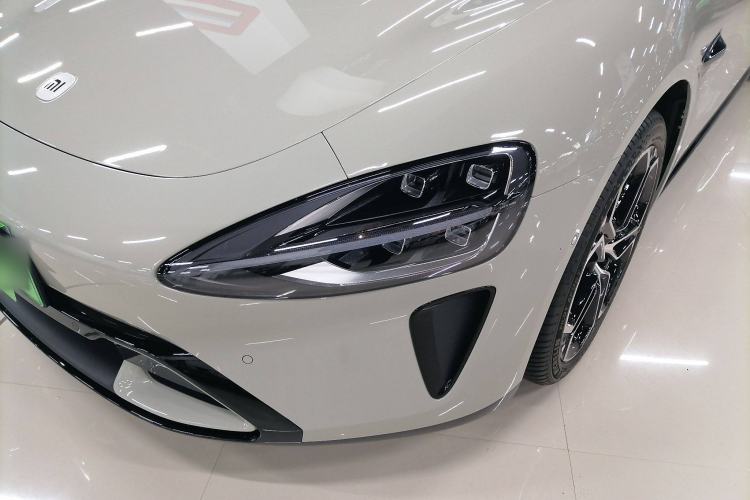 Used Xiaomi Auto SU7 2024 Rear-Drive Long-Range Intelligent Driving Version