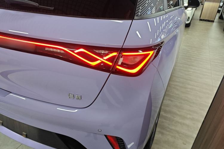 Used BYD Dolphin 2024 Honor Edition 420km Fashion Version
