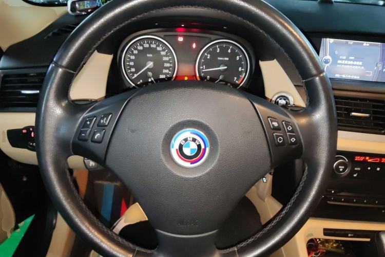 Used BMW X1 2012 sDrive18i Luxury Model