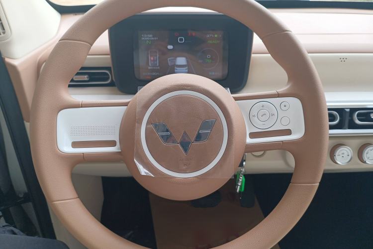 Used Wuling Hongguang MINIEV 2024 3rd Generation 215km Youth Edition