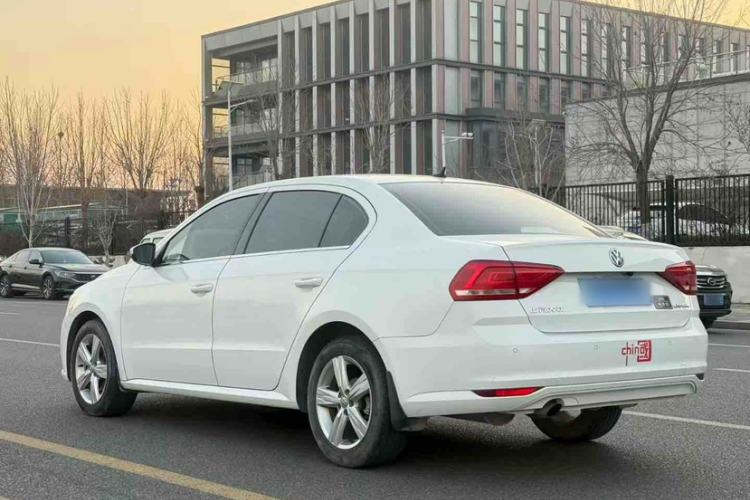 Used Volkswagen Lavida 2018 Classic 1.5L Automatic Fashion Edition China VI Standard
