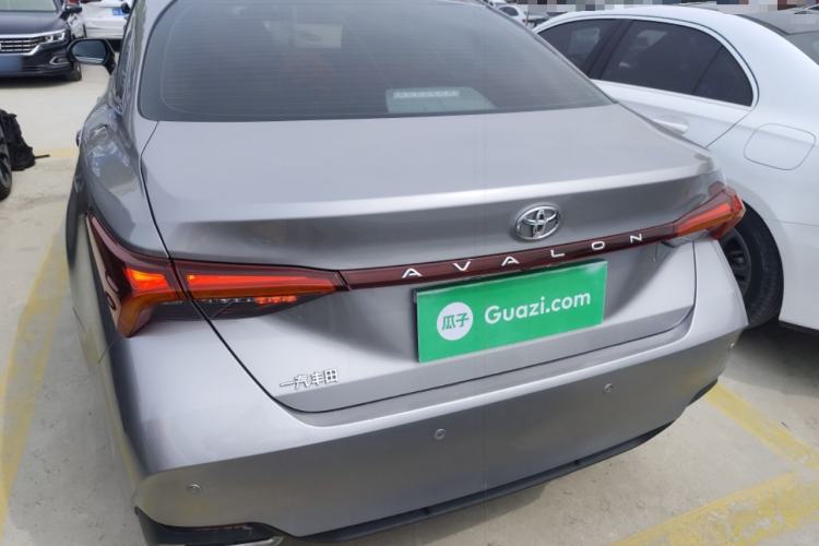 Used Toyota Avalon 2019 2.0L Luxury Edition China VI Standard Rear