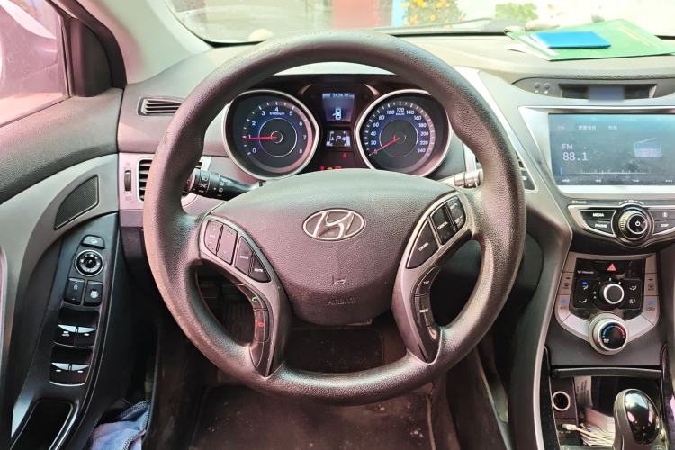 Used Hyundai Elantra (5th Generation / Langdong) 2016 1.6L Automatic Prestige Model Steering Wheel