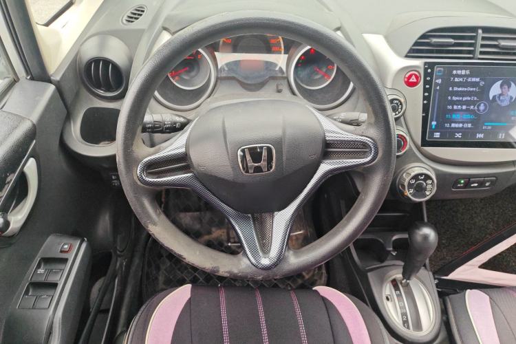 Used Honda Fit 2011 1.3L automatic comfort version Steering Wheel