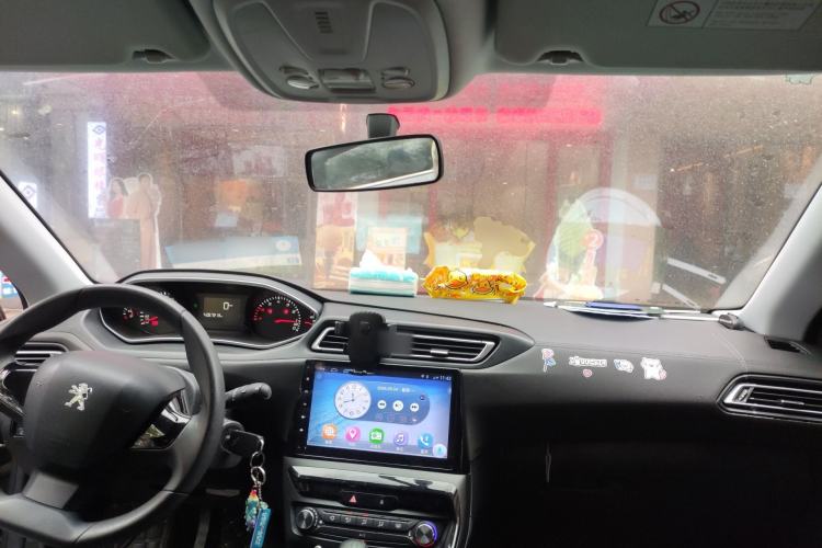 Used Peugeot 308 2016 1.6L Manual Fashion Edition