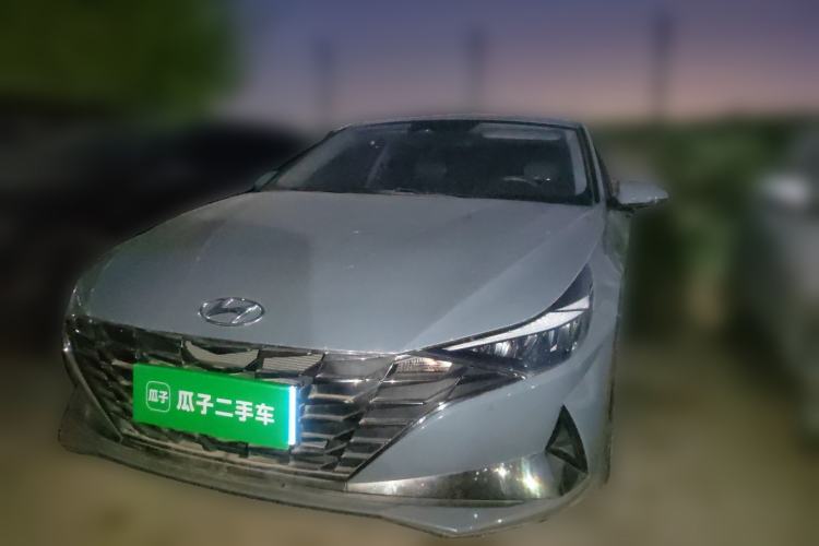 Used Hyundai Elantra 2022 1.5L CVT LUX Prestige Edition