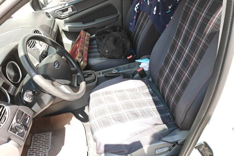 Used Ford Focus 2013 Hatchback Classic 1.8L Automatic Base Model Left Front Seat