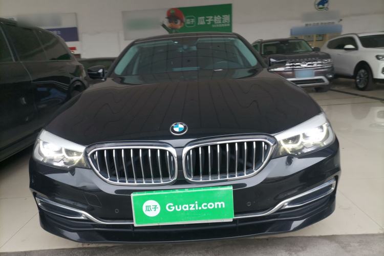 Used BMW 5 Series 2019 Facelifted 525Li Luxury Package Front