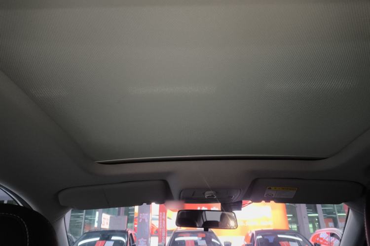 Used Roewe RX3 2020 1.6L CVT 4G Connected Ultra-Cool Flagship Edition
