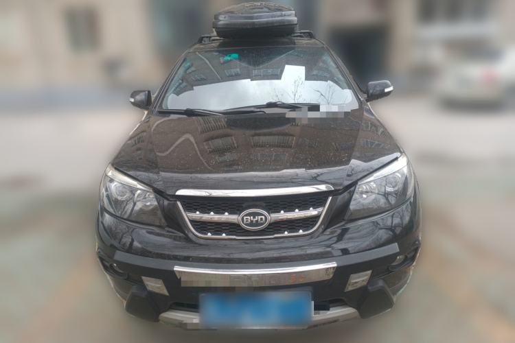 Used BYD S6 2014 2.0L Manual Luxury 5-Seater