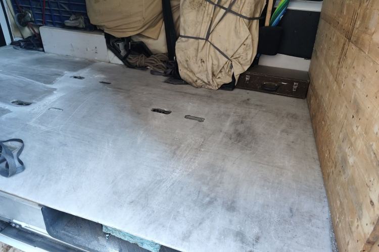 Used JMC Fushun 2022 2.0T Manual Multi-Function Passenger Vehicle Mid-Range High Roof 6-7 Seats
