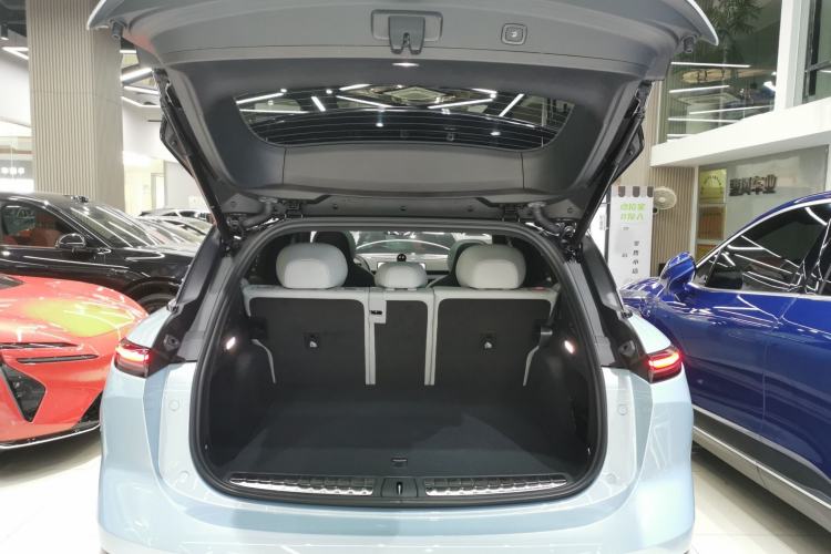 Used Nio ES6 2025 75 kWh Trunk