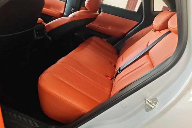 Used Wuling Xingguang S 2025 Model 510 km Flagship Version Left Rear Seat