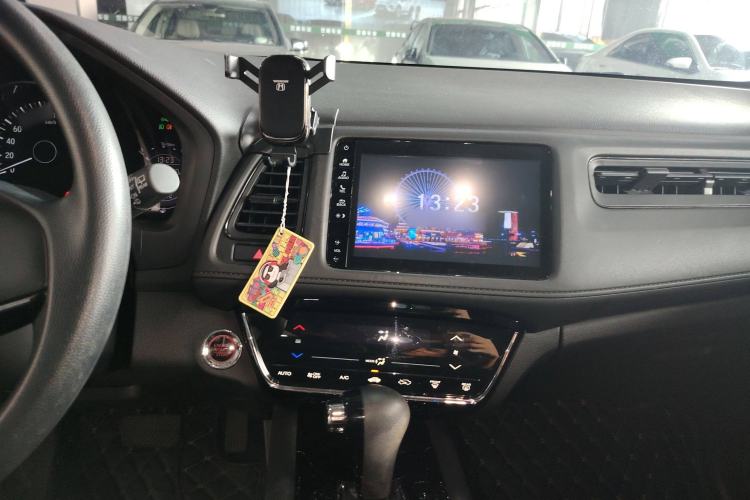 Used Honda Vezel 2019 220 TURBO CVT Luxury Edition China VI