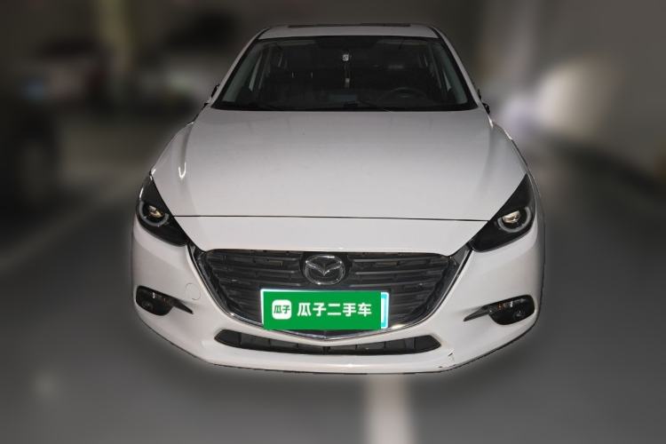 Used Mazda 3 Axela 2017 Sedan 1.5L Automatic Luxury Model Emission Standard China V
