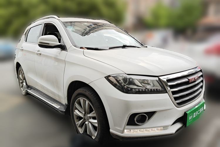 Used Haval H2 2016 Red-Label 1.5T Manual Two-Wheel Drive Luxury Model Front Right 45 Deg