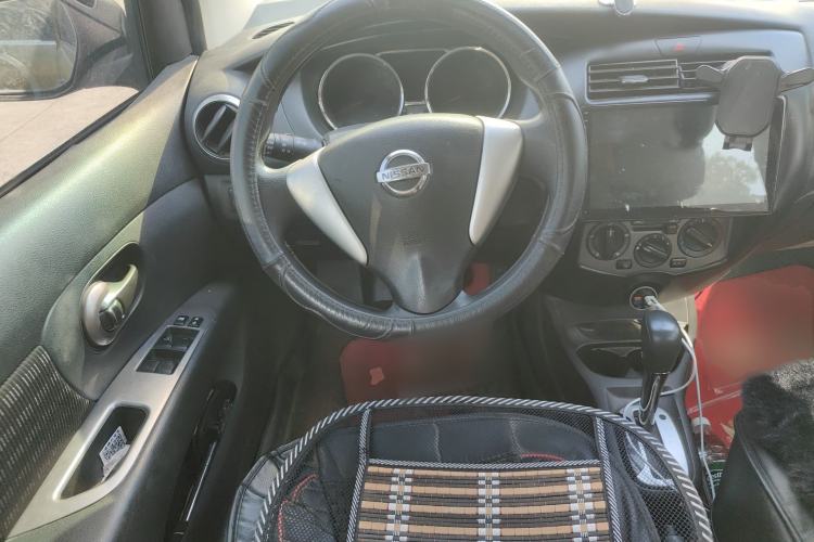 Used Nissan Livina 2013 JINRUI 1.6XV CVT Luxury Edition