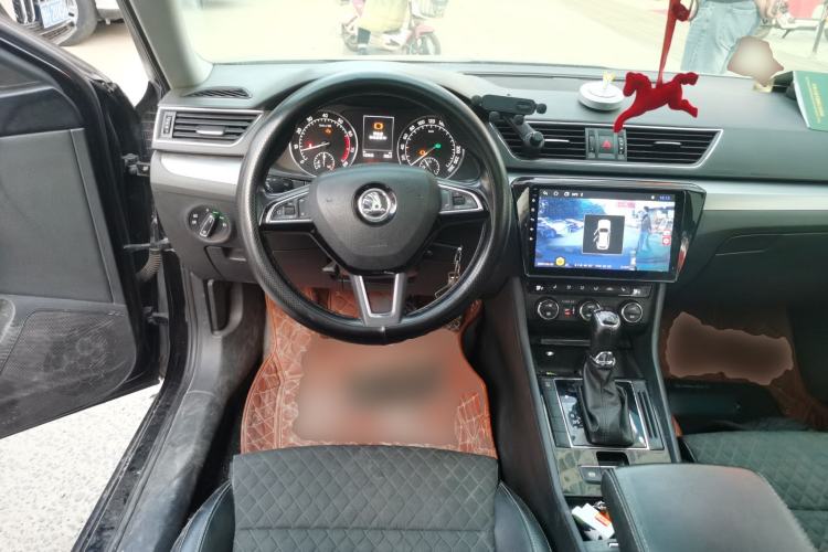 Used Skoda Superb 2016 TSI330 DSG Innovation Edition
