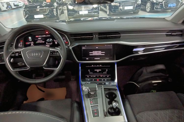 Used Audi A7L 2024 45TFSI quattro S-line Visionary Edition Flow Crystal Package