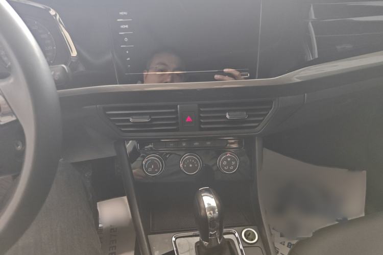 Used Volkswagen Bora 2021 1.5L Automatic Comfort Smart Connect Edition Audio And AC Panel