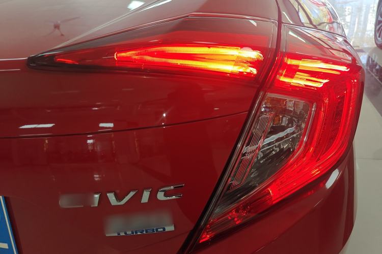 Used Honda Civic 2019 220TURBO CVT Dynamic Edition China VI Right Rear Taillight