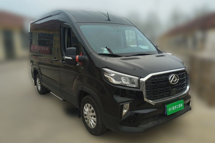 Used SAIC MAXUS Xintu V90 2024 ZhiJie 2.0T Automatic Front-Drive Long-Wheelbase High-Roof Model with Single Rear Tire 6/7 Seats