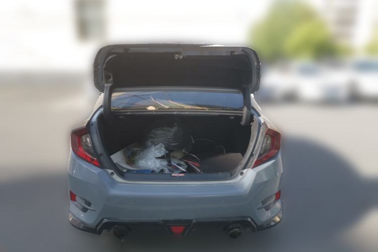 Used Honda Civic 2016 220TURBO CVT Prestige Edition Trunk