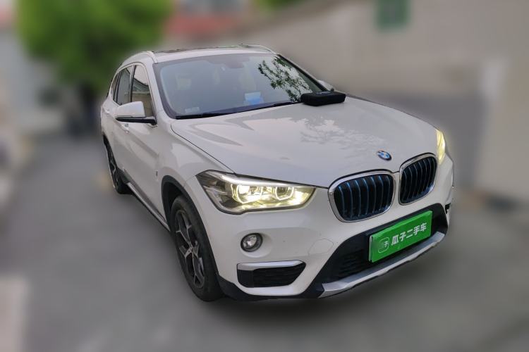 Used BMW X1 New Energy 2019 xDrive25Le Luxury Model Front Right 45 Deg