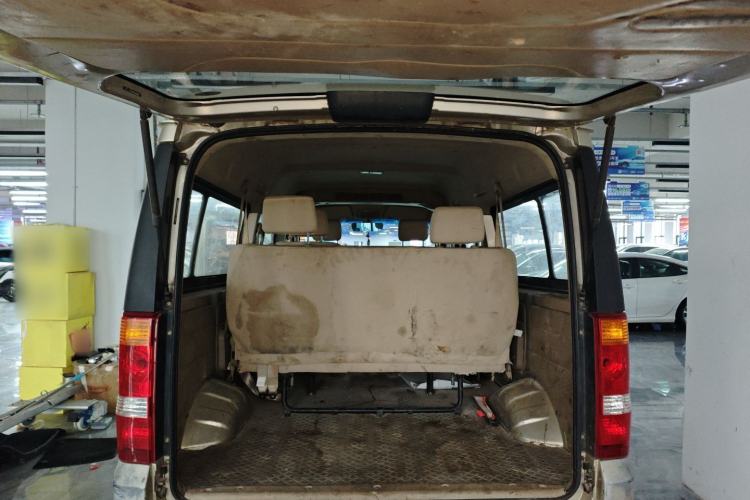 Used Dongfeng Xiaokang C37 2012 1.4L Standard Edition DK13-06
