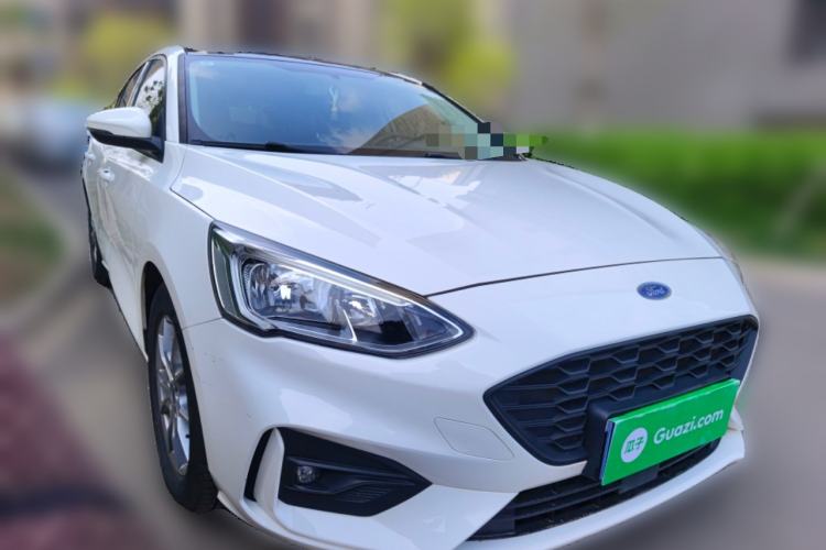 Used Ford Focus 2020 Hatchback 1.5L Automatic Sharp Edition Front Right 45 Deg