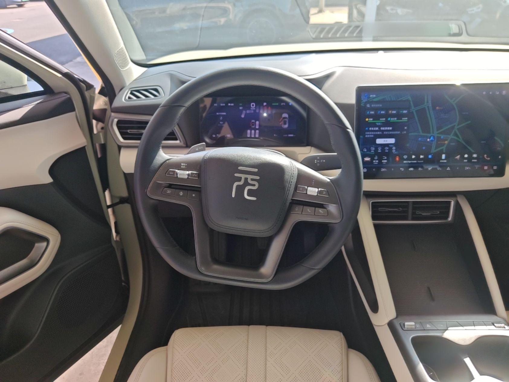 BYD Yuan UP 2025 Intelligent Driving Version 401 KM Dynamic Edition — снимка 13