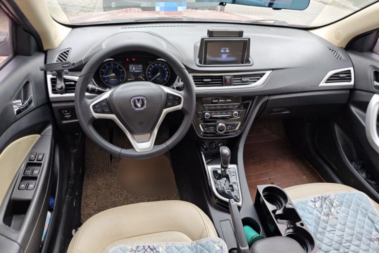 Used CHANGAN Alsvin V7 2015 1.6L Automatic Enjoyment Model China IV Standard
