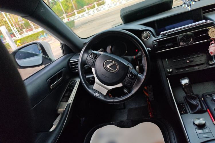 Used Lexus IS 2017 300 F SPORT Edition Steering Wheel