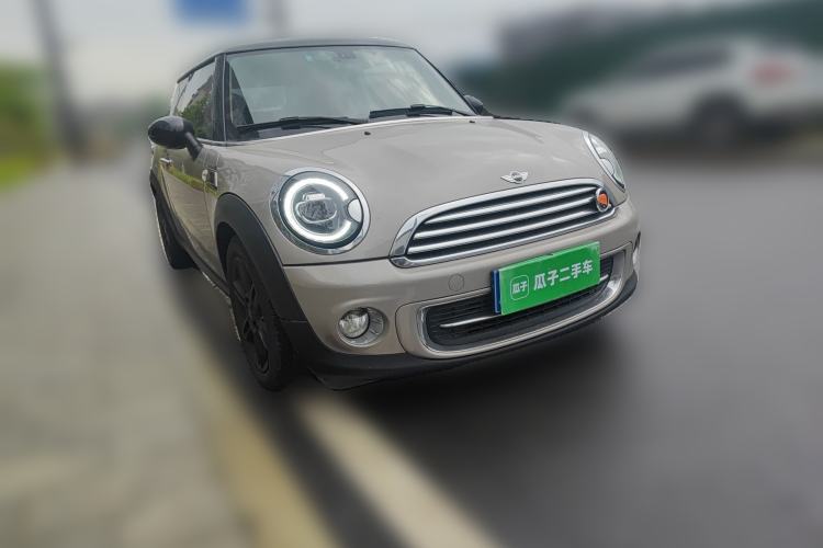 Used MINI 2012 1.6L COOPER Baker Street Front Right 45 Deg