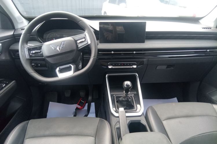 Used Wuling Alvez 2022 1.5L Manual Comfort Version