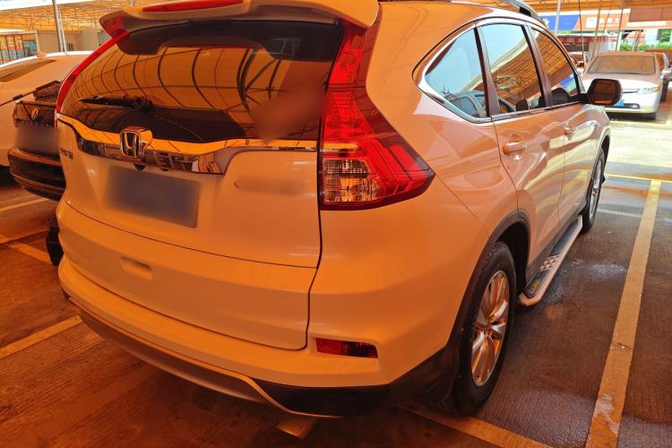 Used Honda CR-V 2016 2.0L Two-Wheel Drive Classic Edition Rear Right 45 Deg