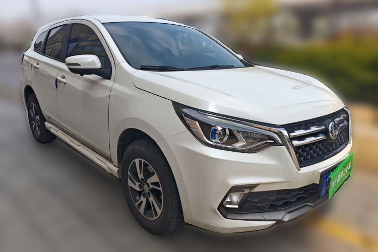 Used Venucia T70 2018 1.6L Manual Enjoyment Edition