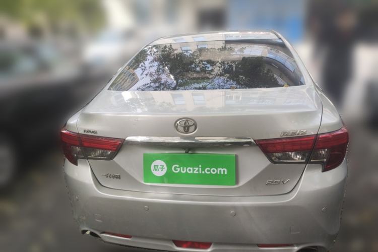 Used Toyota Reiz 2013 2.5V Elite Edition Rear