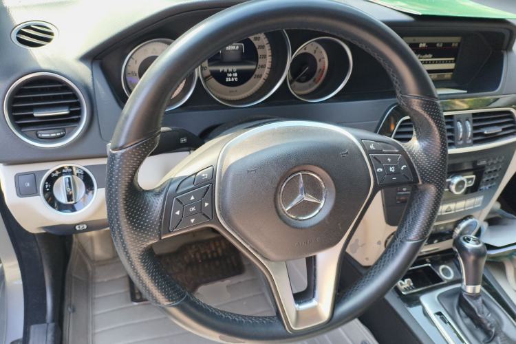 Used Mercedes-Benz C-Class 2013 C 260 CGI Fashion Model