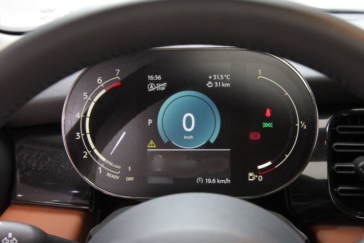 Used MINI MINI 2023 1.5T COOPER Artist