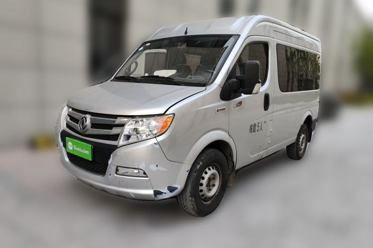 Used Dongfeng Yufeng 2020 2.5T V9 Value-Added Edition Logistics Vehicle Short Wheelbase Mid-Roof Design 5–9 Seater China V Emission Standard ZD25